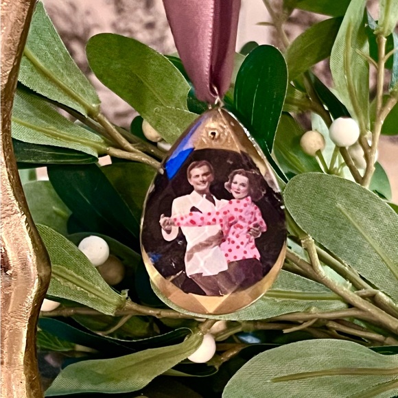 Antique “Dancing” Chandelier Crystals, SET/3 - Picture 5 of 6